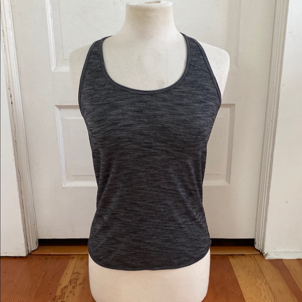 Lululemon Heathered Grey Knit Racerback Tank Top‎ Small